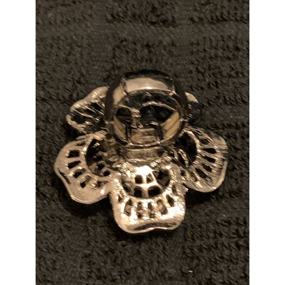 Silver toned Flower Ring 2" - Picture 2 of 5